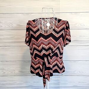 Maurices summer casual short sleeved top Women's Size M